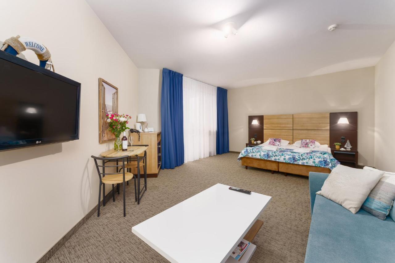 Apartamenty Prywatne W Hotelu Przy Plazy Diva Kolobrzeg Exterior photo